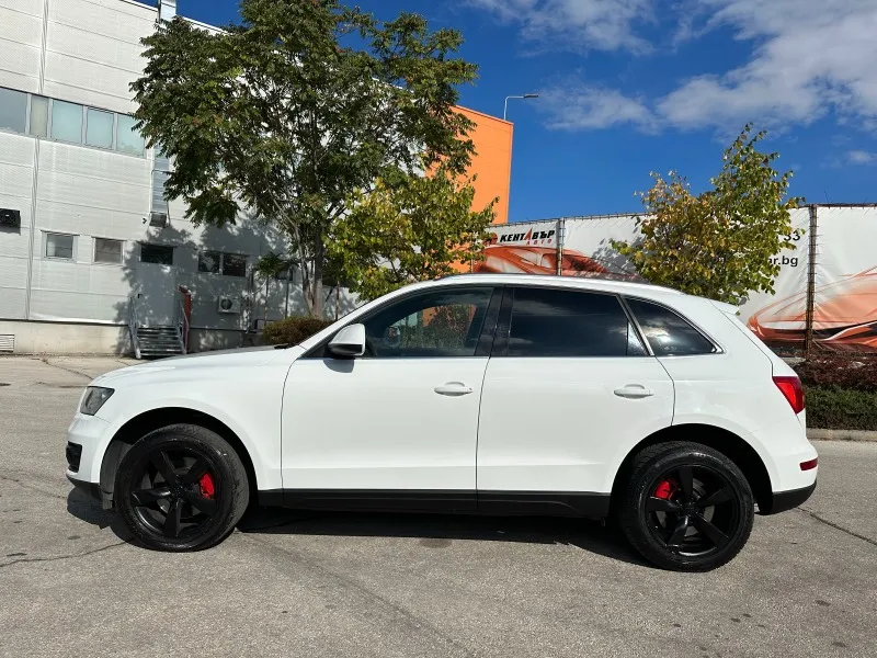 Audi Q5 3.2i Quattro S-line Image 2