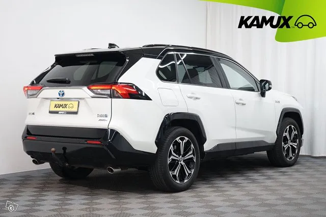 Toyota RAV4 Hybrid 2,5 AWD-i Style / HUD / Nahat / 360-Kamer Image 4